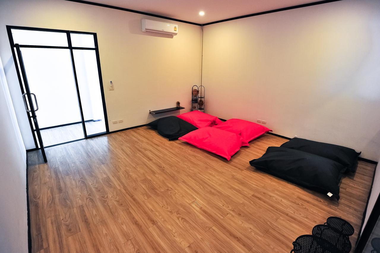 Glur Phuket Patong Beach Exterior photo